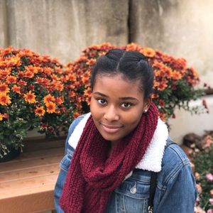 Meet your Posher, Jackie